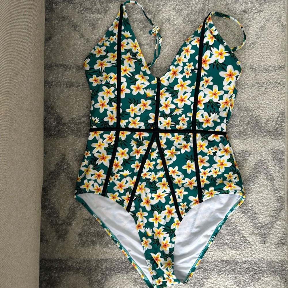 Cupshe | Floral One Piece